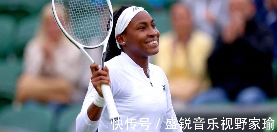 哥和库里联 哥和库里联