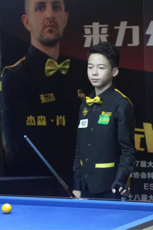 闭回归大门